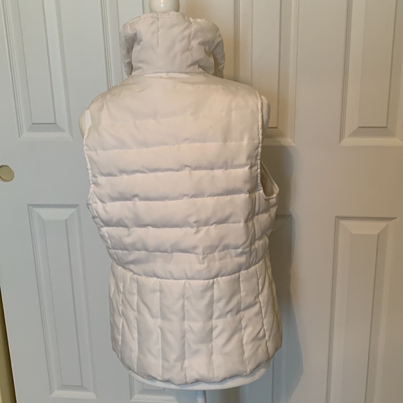 REACTION Off White Puffer Vest Size Large - Picture 4 of 8